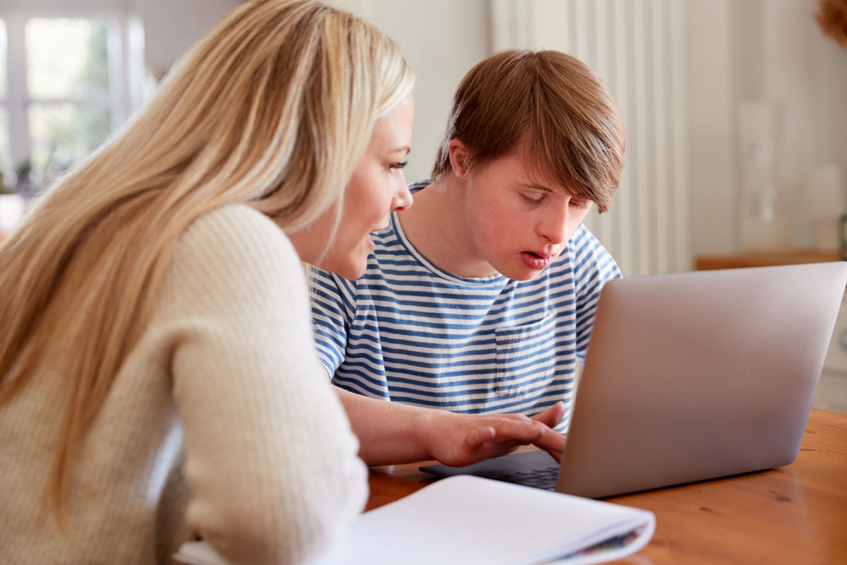 young-person-learning-on-laptop.jpg (154 KB)